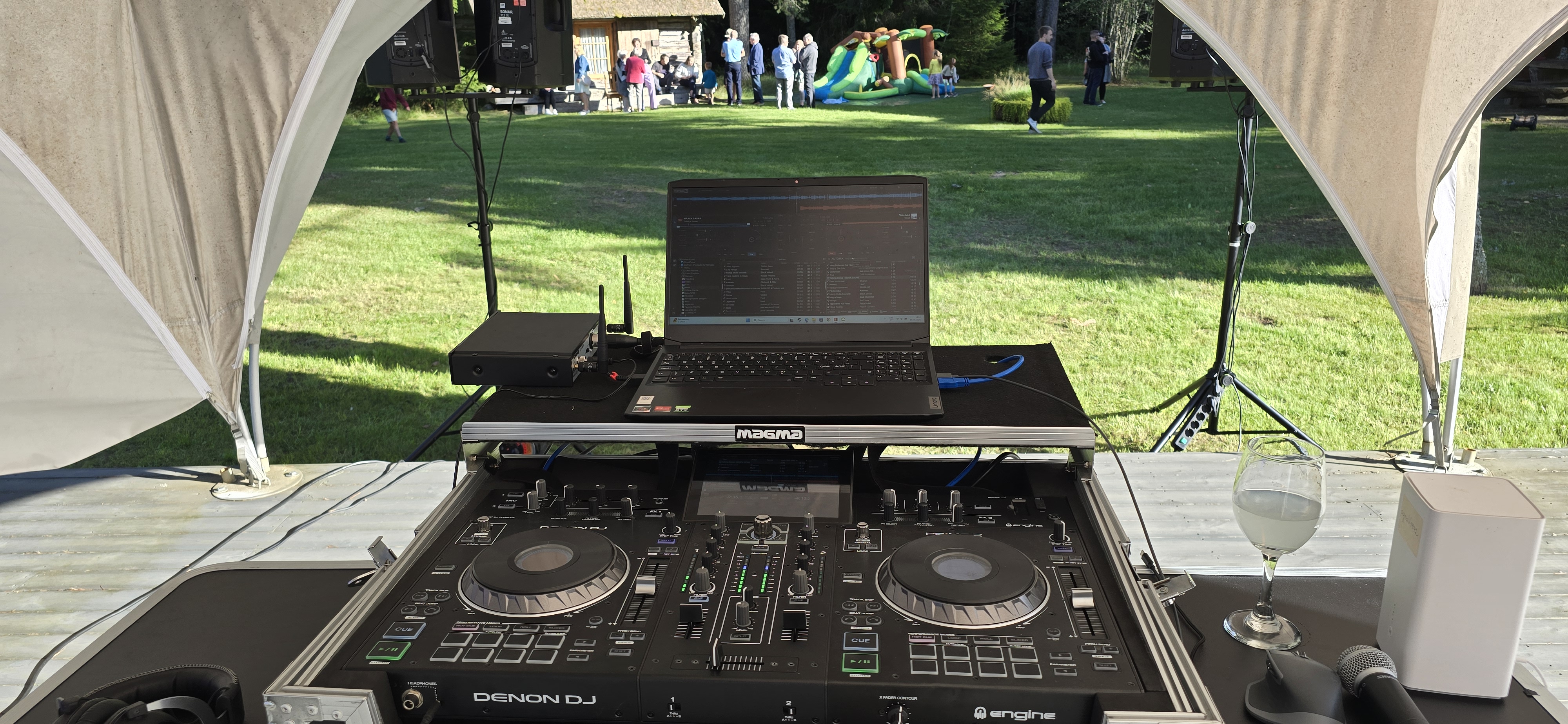 DJ pult väliüritusel